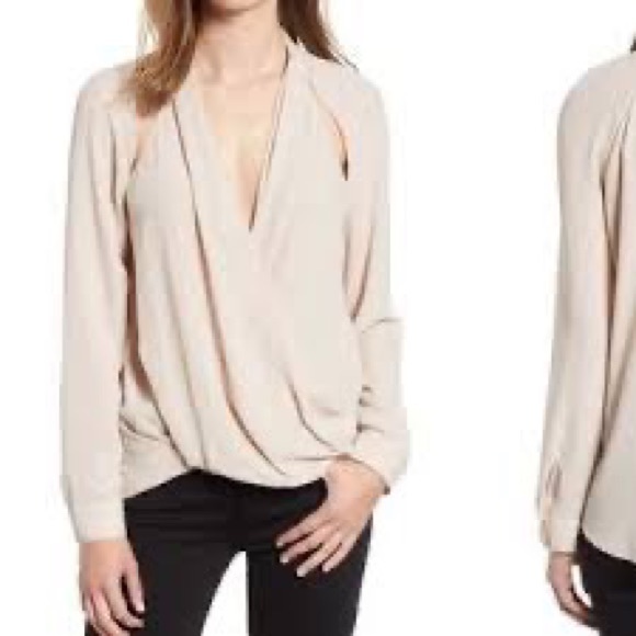 Nordstrom Trouvé surplice cream blouse Small - Picture 3 of 6